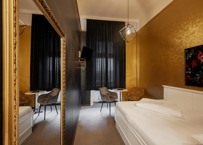 Hotel Goldene Spinne Vienna